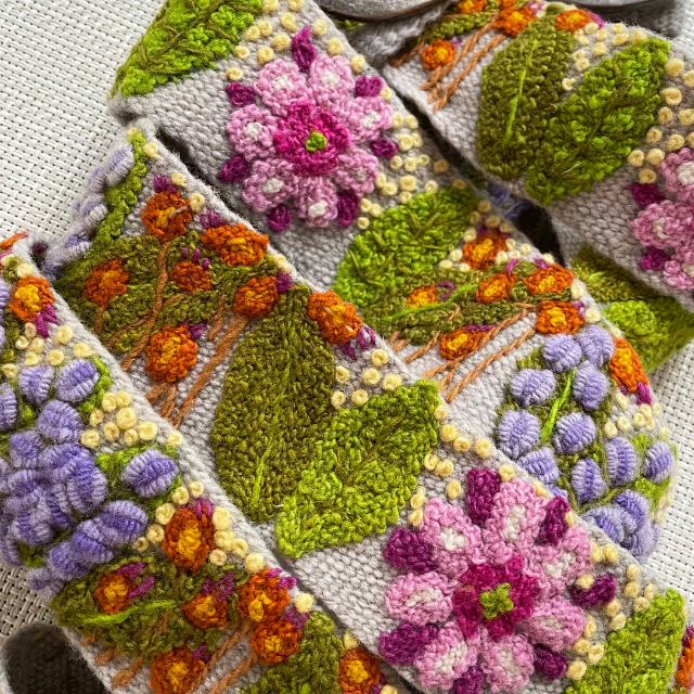 Freshwater Floral Embroidered Wool Belt