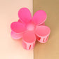 OVERSIZE MATTE FLOWER HAIR CLAW CLIPS