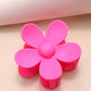 OVERSIZE MATTE FLOWER HAIR CLAW CLIPS