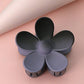 OVERSIZE MATTE FLOWER HAIR CLAW CLIPS