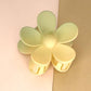 OVERSIZE MATTE FLOWER HAIR CLAW CLIPS